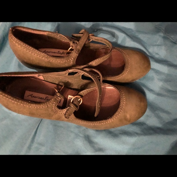 Shoes - Picture 2 of 2